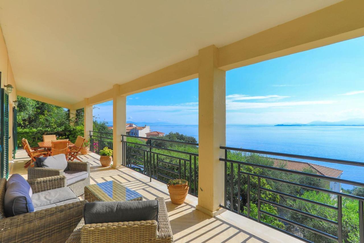 Villa Natasha Katávolos Екстериор снимка